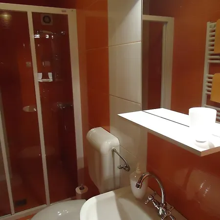 Appartamento Nefelejcs Gyula